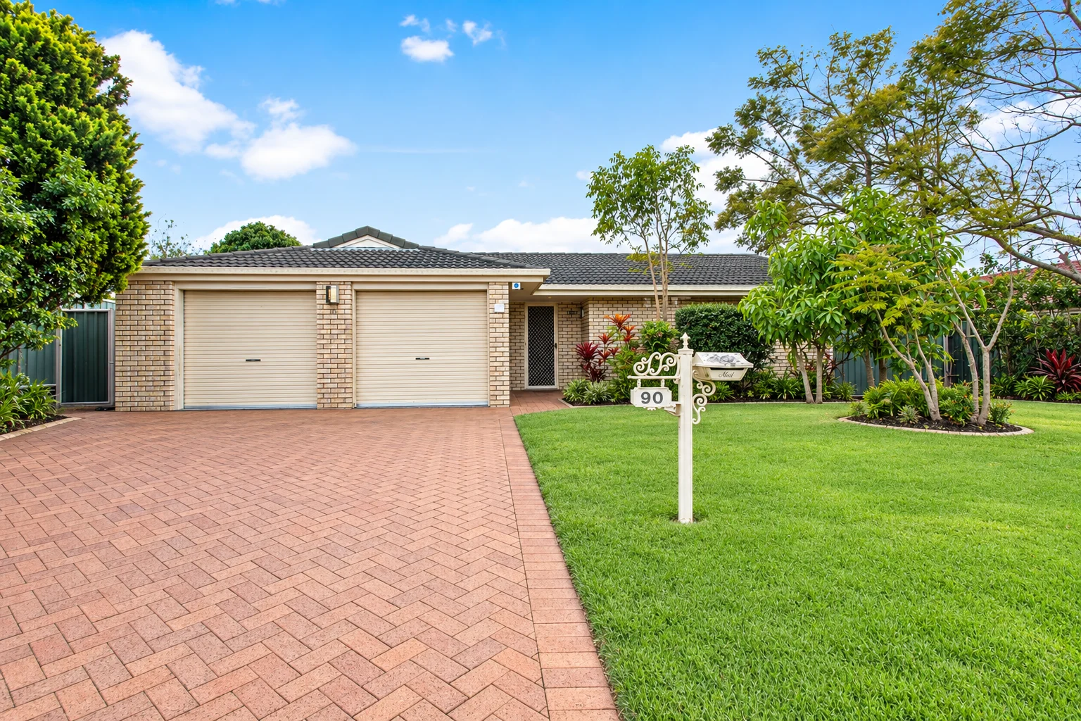 90 Phillip Parade, Deception Bay, Qld 4508