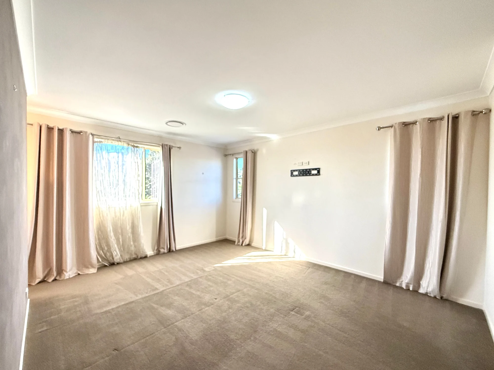 90 Skyview Avenue, Rochedale QLD 4123