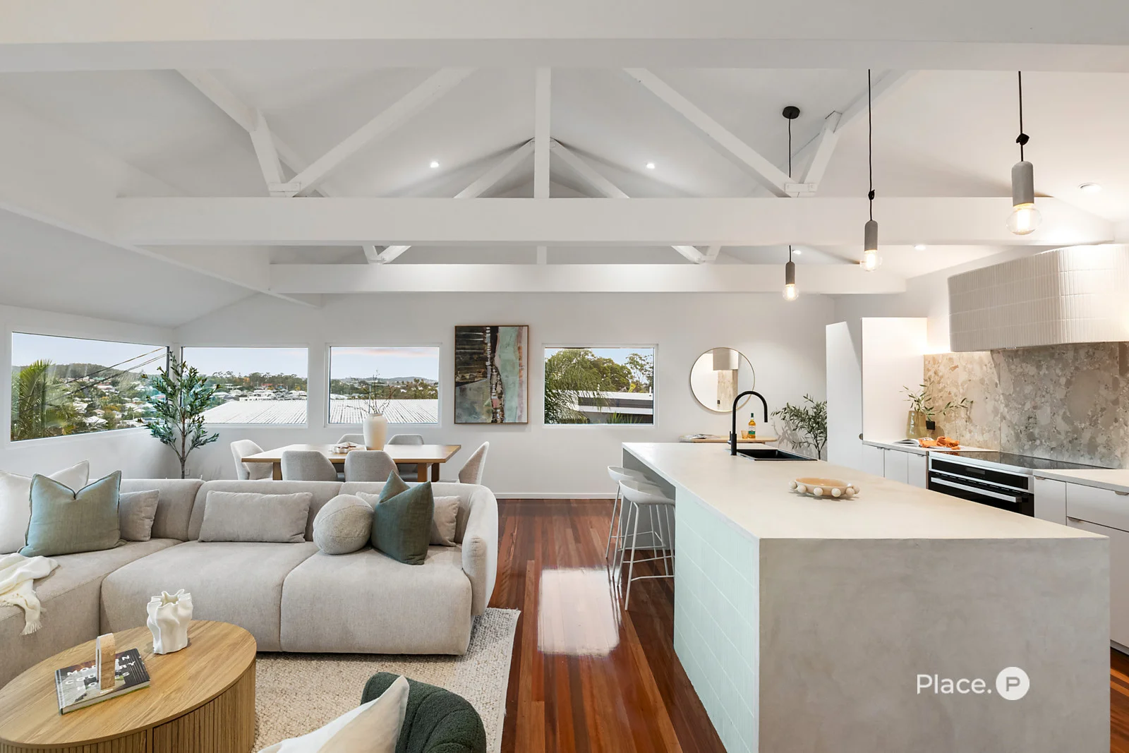 90 The Promenade, Camp Hill, Qld 4152