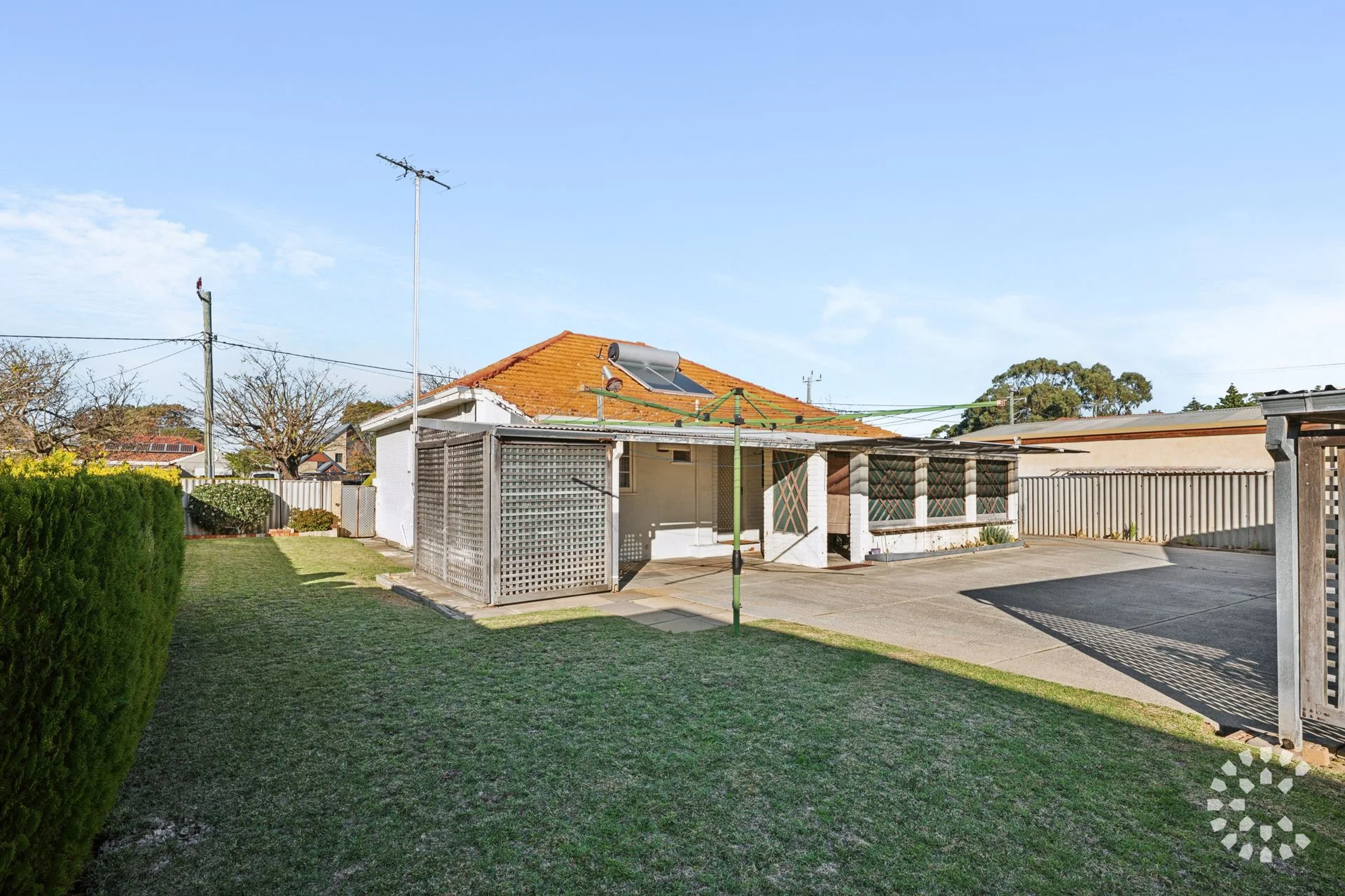 91 Rennie Crescent South, Hilton, WA 6163