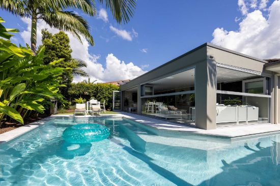 9129 Peter Senior Drive, Hope Island, Qld 4212