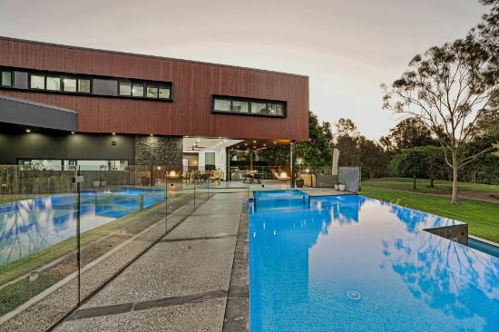 925 Medinah Avenue, Robina, Qld 4226