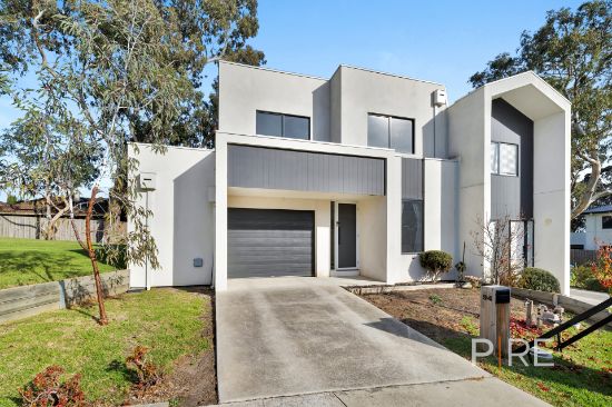 94 Riana Loop, Eumemmerring, Vic 3177