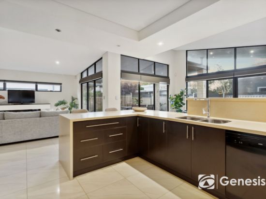 95 Fauntleroy Avenue, Ascot, WA 6104