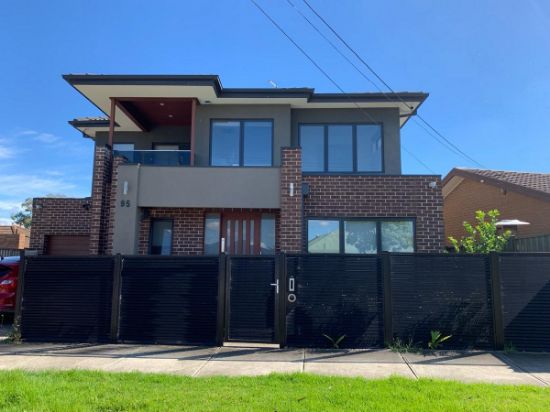 95 Malmsbury Drive, Meadow Heights, Vic 3048