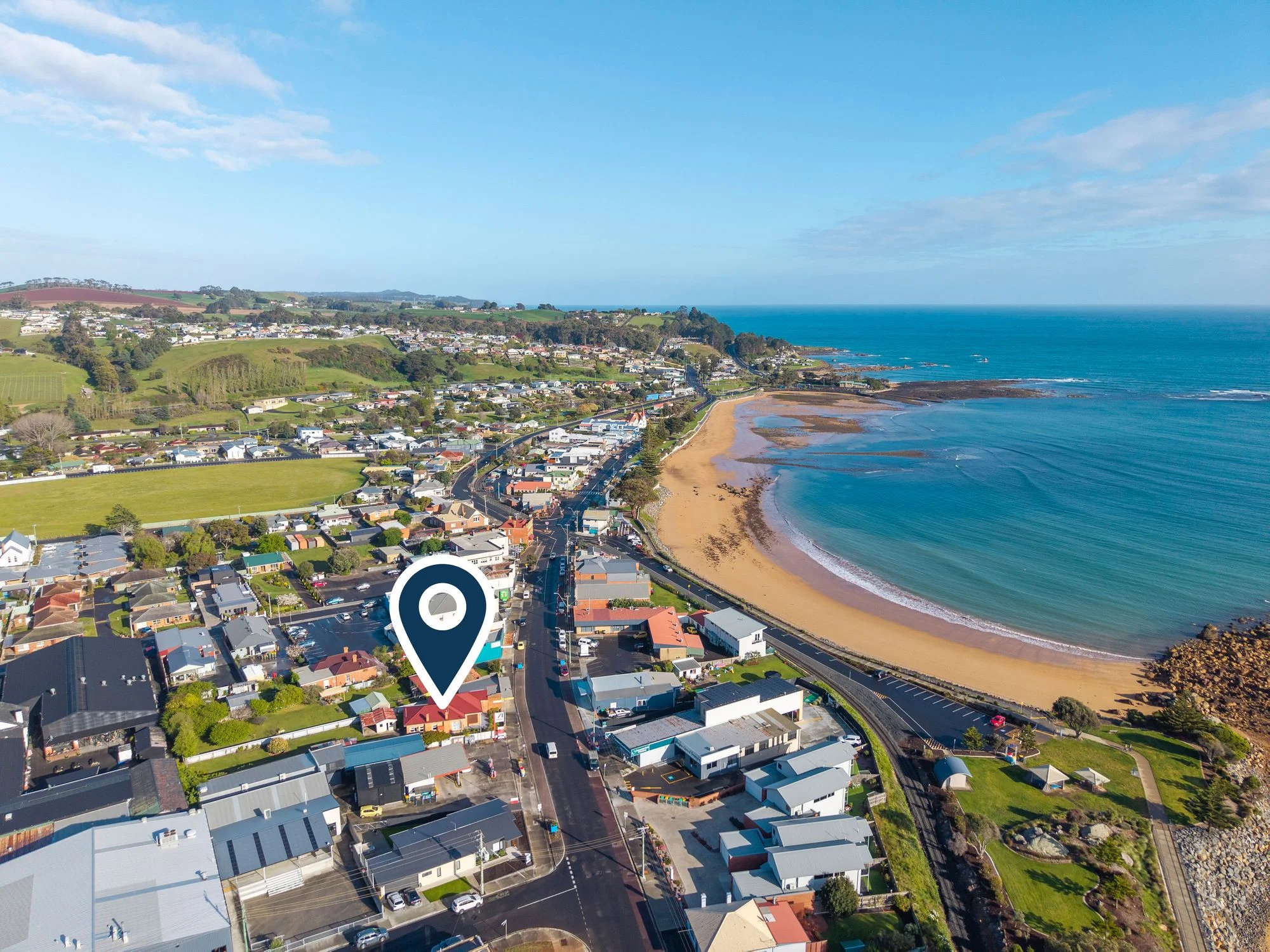 96-96A Main Road, Penguin, Tas 7316