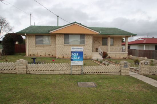 96 BULWER STREET, Tenterfield, NSW 2372