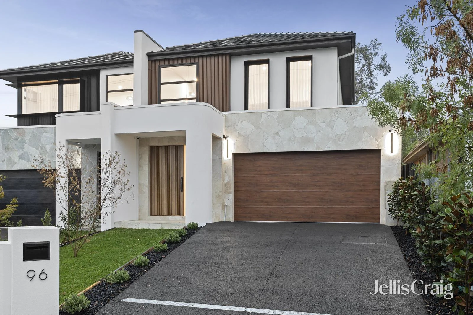 96 Leeds Street, Doncaster East, Vic 3109