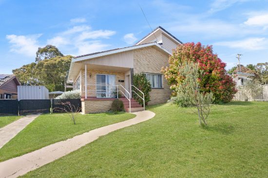 96 North Street, Oberon, NSW 2787