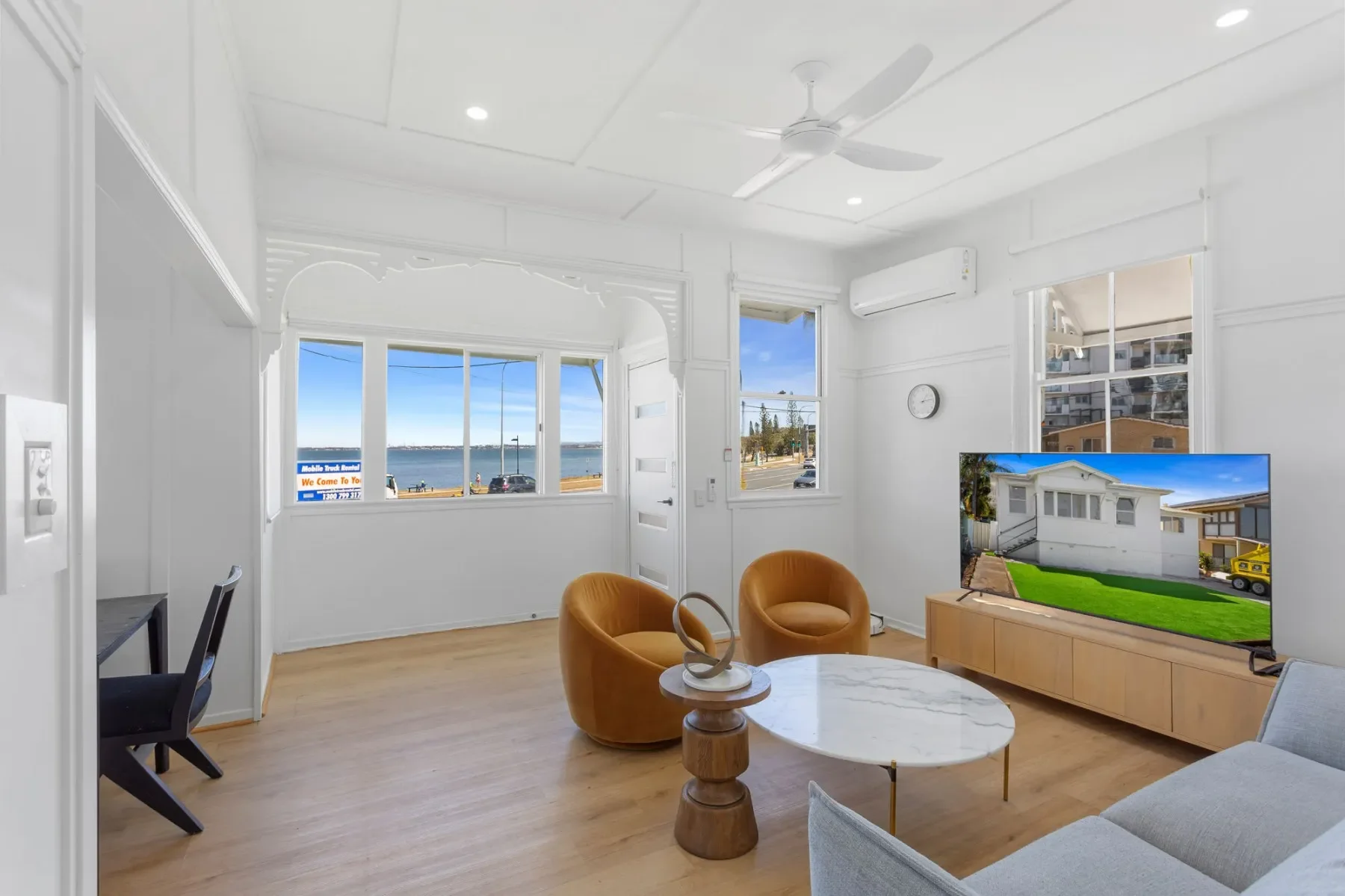 98 Hornibrook Esplanade, Clontarf, Qld 4019