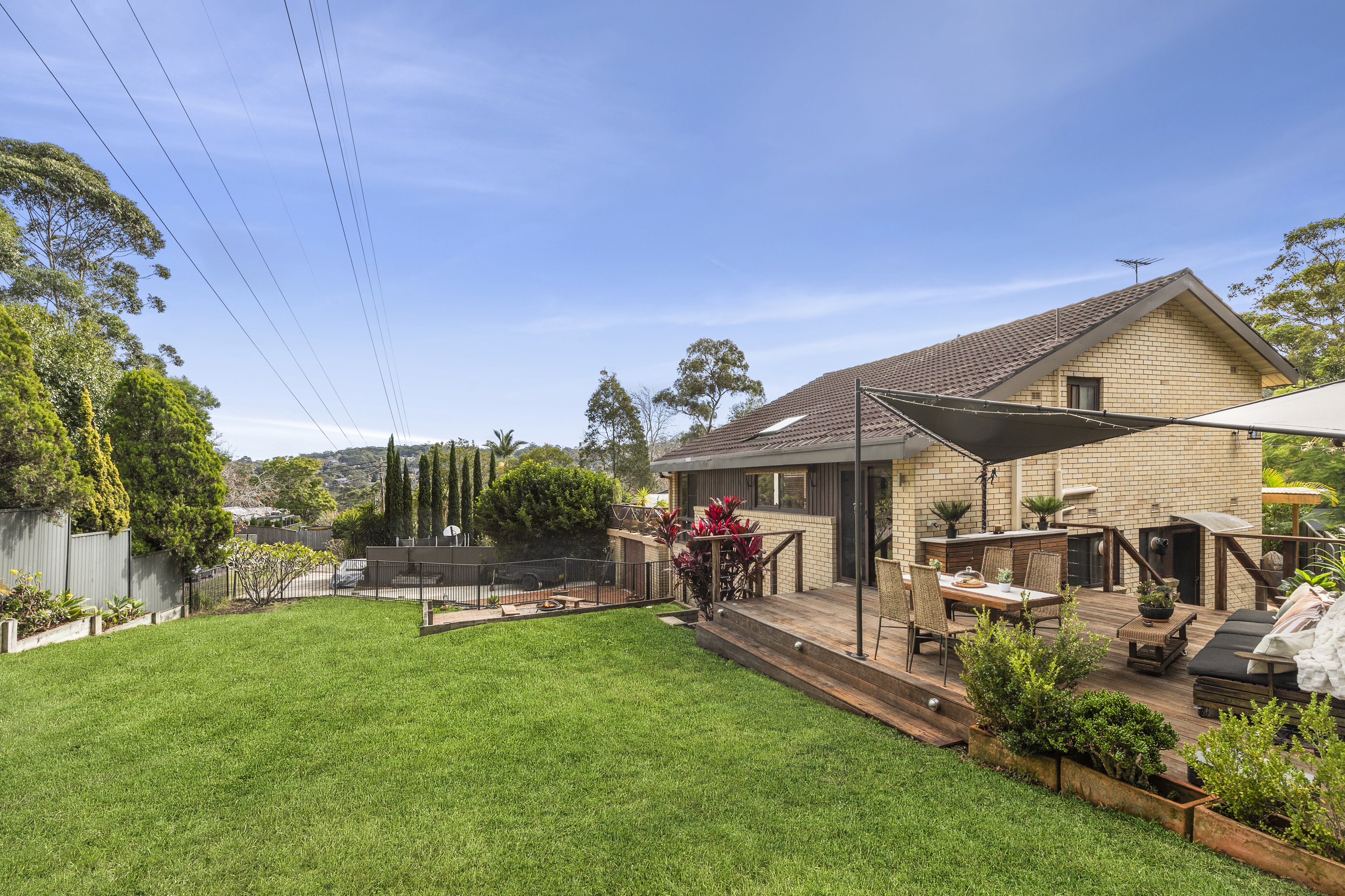98 Lady Davidson Circuit, Forestville, NSW 2087 98 Lady Davidson Circuit, Forestville, NSW 2087