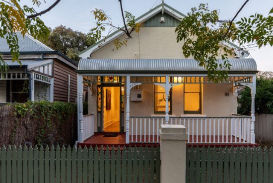 98 Ninth Avenue, Inglewood, WA 6052
