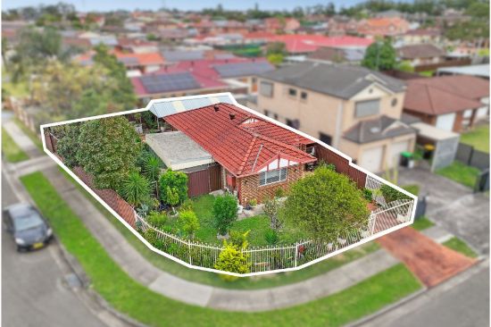 99 Cockatiel Circuit, Green Valley, NSW 2168