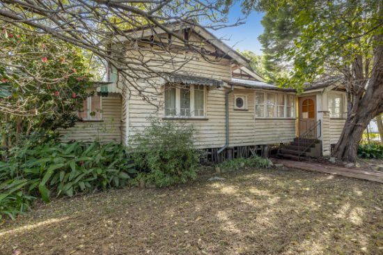 99 Hume Street, North Toowoomba, Qld 4350