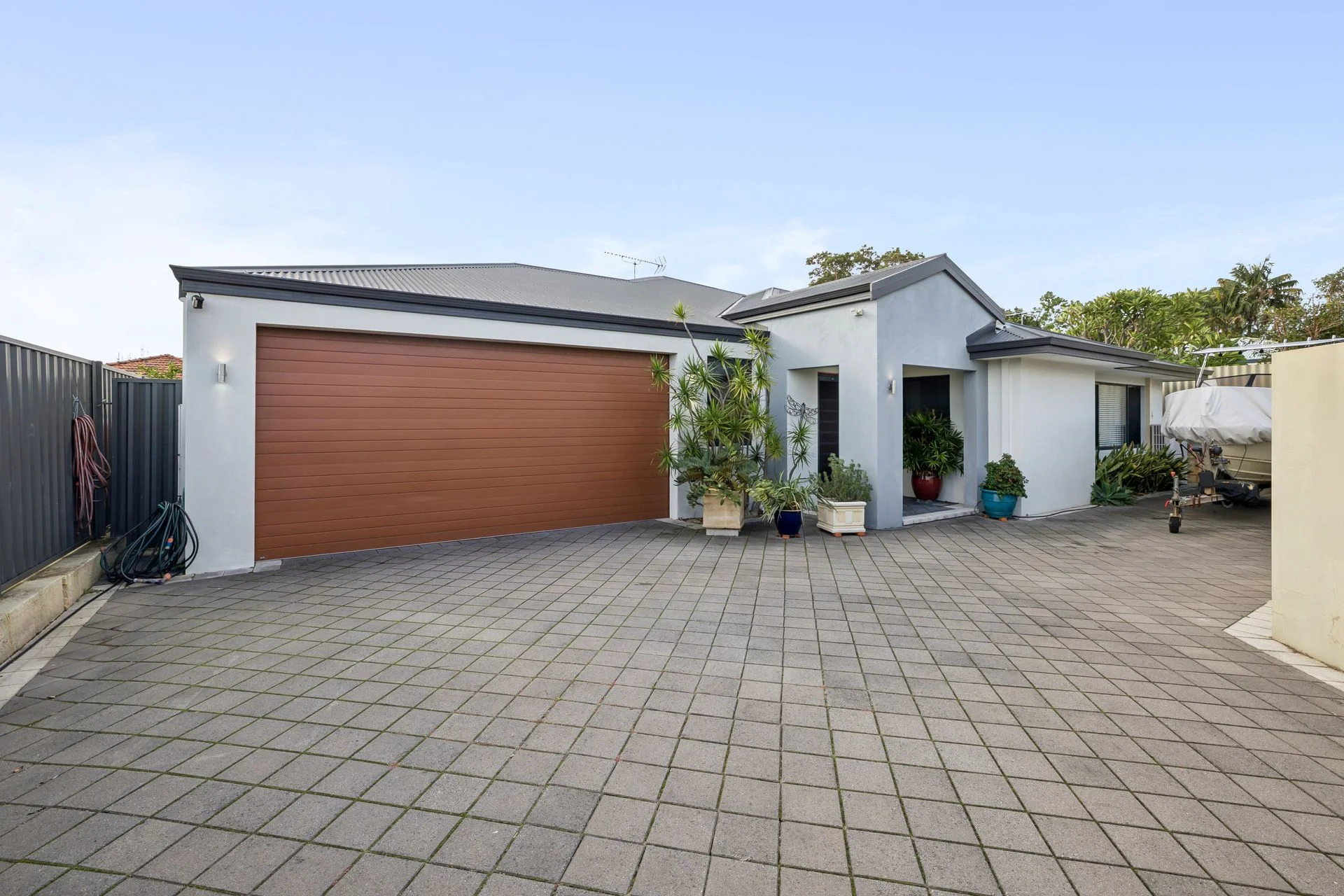99B Cleopatra Street, Palmyra, WA 6157
