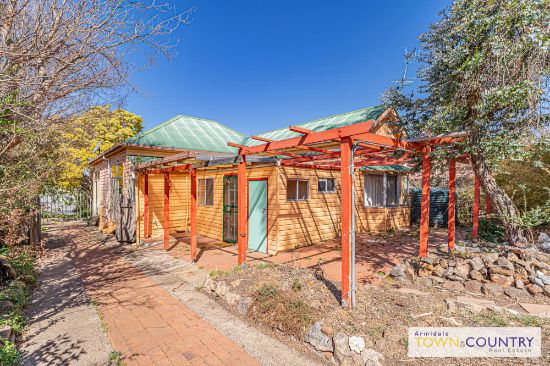 9B Crescent Street, Armidale, NSW 2350