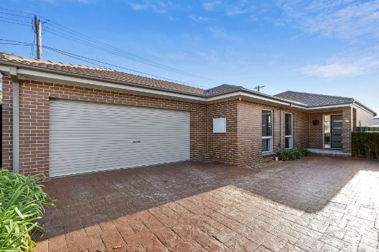 9B Fisk Street, Monash, ACT 2904