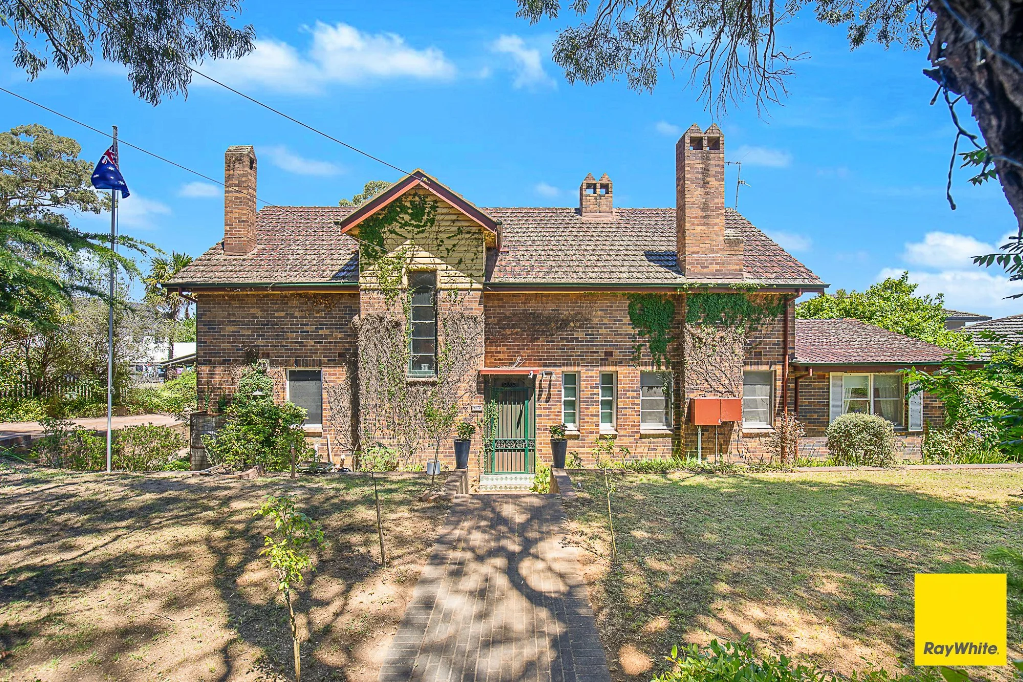 "Dangarsleigh" 152 Dangar Street, Armidale NSW 2350