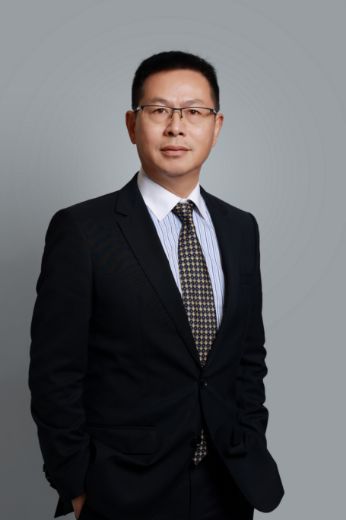 Hunter Liu - Real Estate Agent at Plus Agency Prestige - SYDNEY