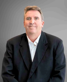 Tony Roelofsen - Real Estate Agent