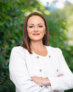 Shahney Collins - Real Estate Agent
