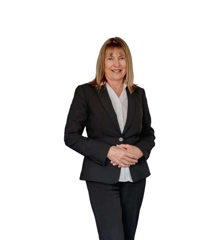 Lorraine  Edlington Real Estate Agent