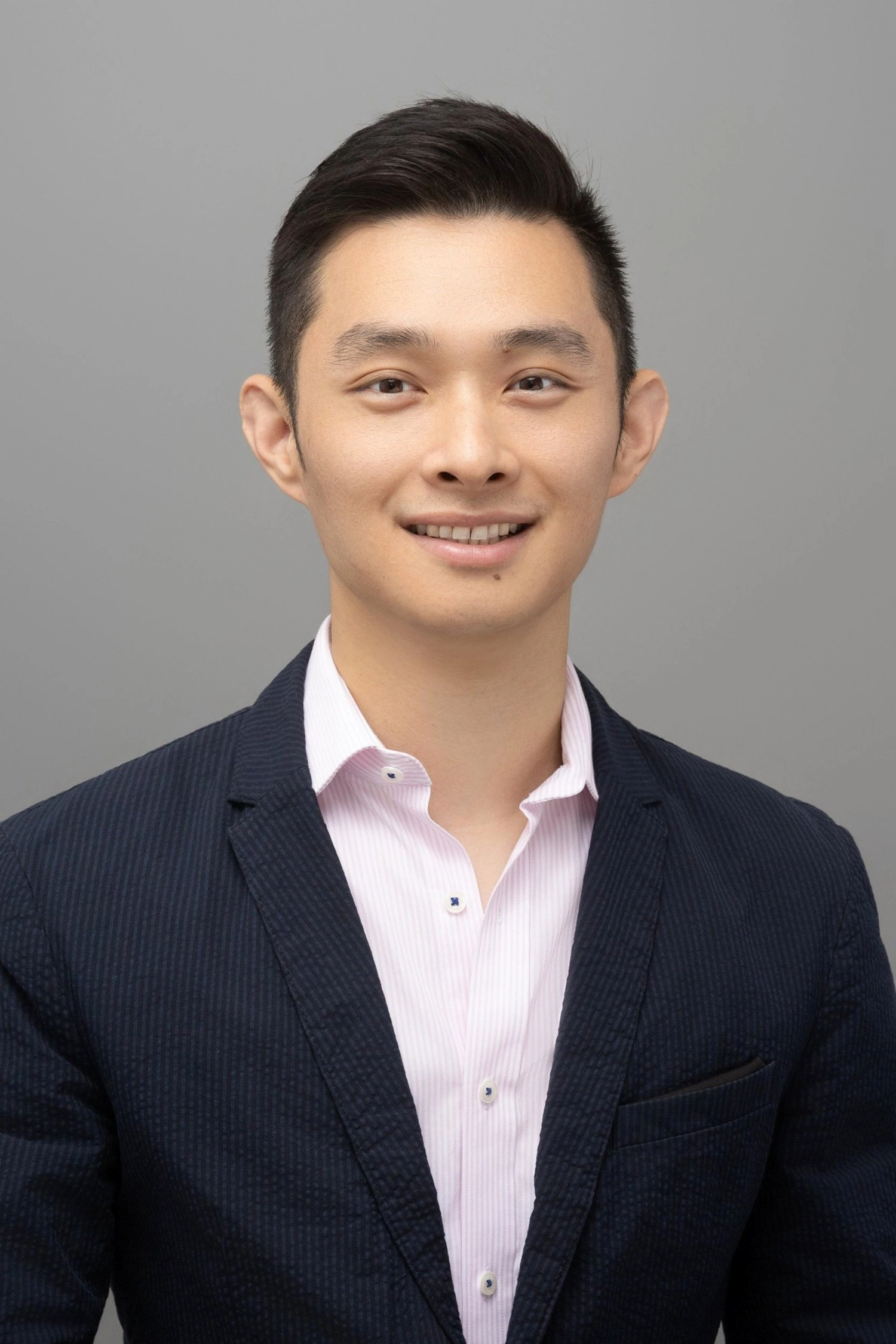Eric  Zhou Real Estate Agent