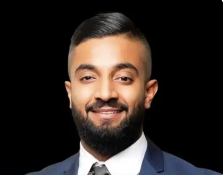 Akshit Gahlayan - Real Estate Agent
