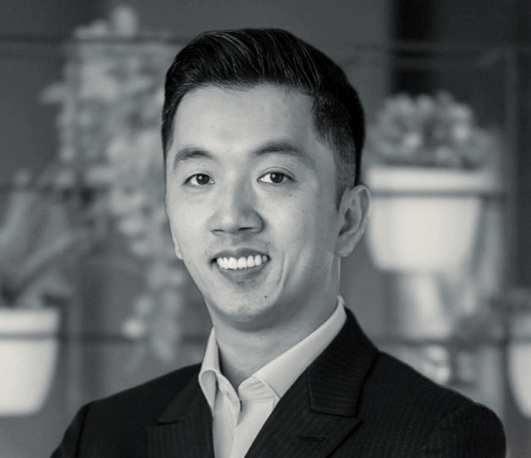 Kenny Zhiyong Mao Real Estate Agent