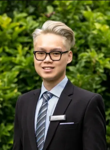 Andy Nguyen - Real Estate Agent at Levic Group - MALVERN EAST
