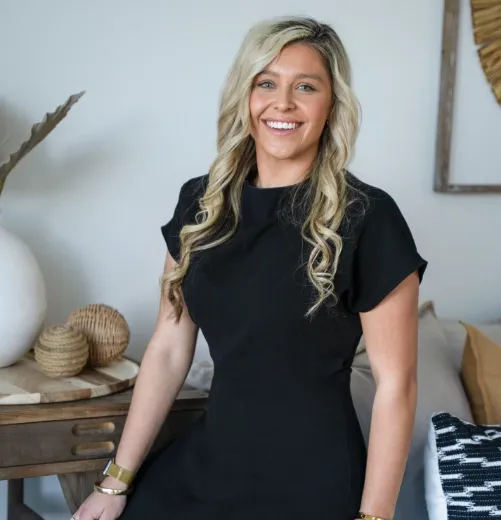 Chelsea Burns - Real Estate Agent at McGrath Hunter Valley - CESSNOCK Chelsea Burns - Real Estate Agent at McGrath Hunter Valley - CESSNOCK