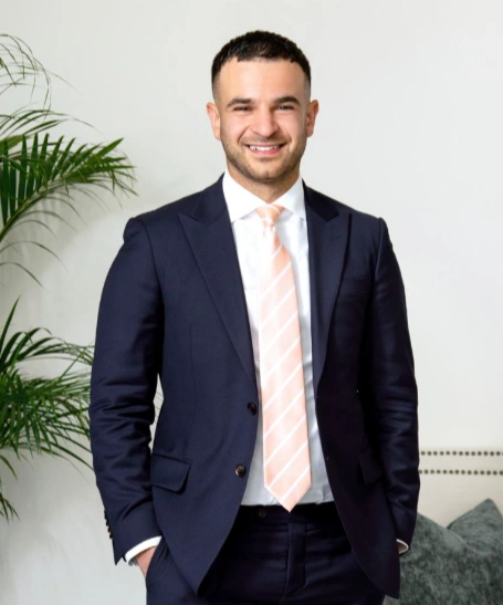 Omid Sayehban Real Estate Agent