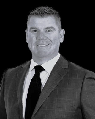 Simon Hayes - Real Estate Agent