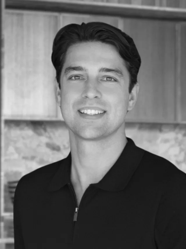 Oliver Aldridge - Real Estate Agent