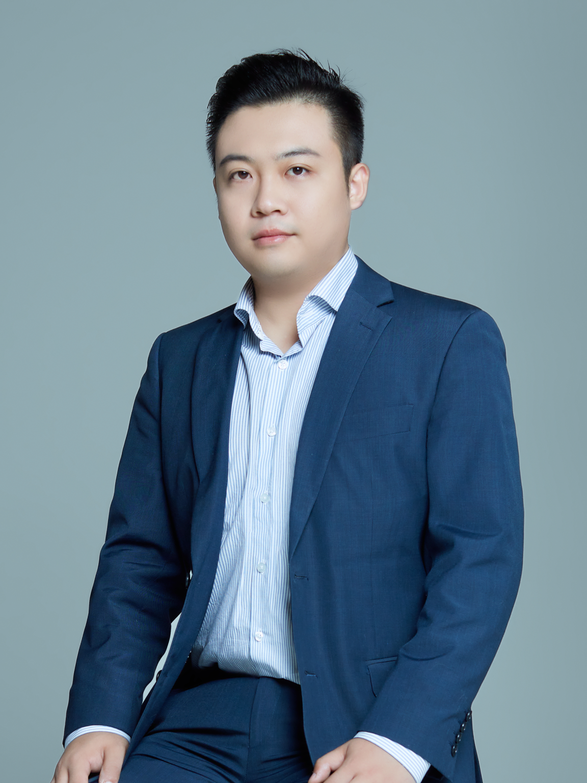Aaron (Zilu) Jiao - Real Estate Agent