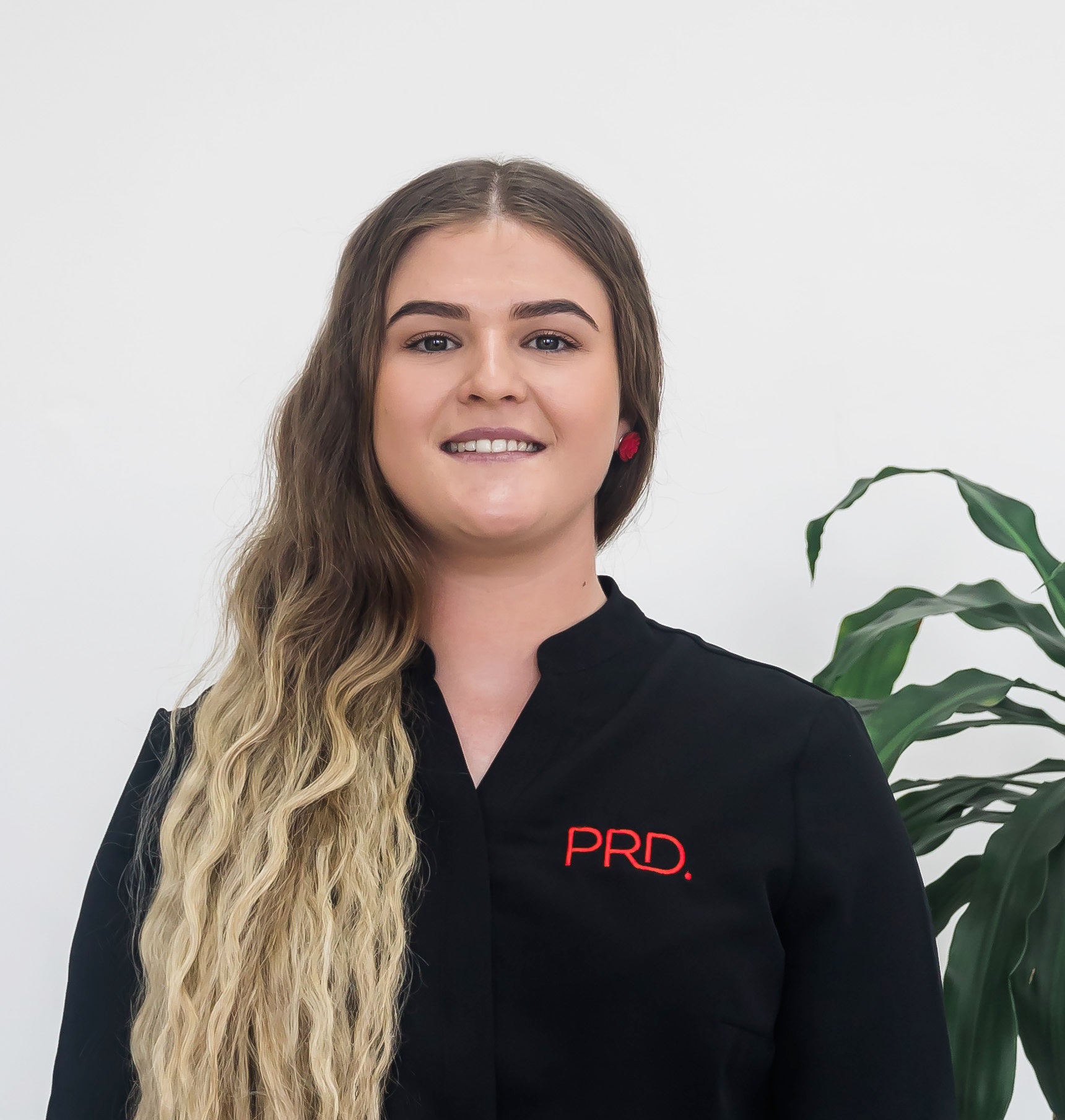 Isabel Davis - Real Estate Agent