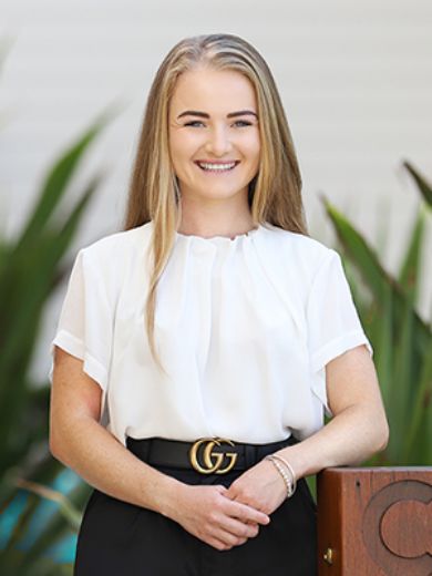 Isabella CrossWinston - Real Estate Agent at Coronis - Gold Coast