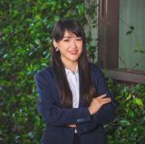 Isabella Hong - Real Estate Agent From - RE/MAX Next International - WEST END