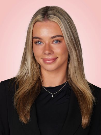 Isabelle Whitehead - Real Estate Agent at UPSTATE - DEE WHY