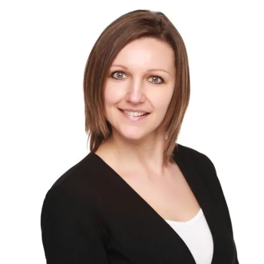 Anna Szczypczyk - Real Estate Agent at Donald Property Group - WILLETTON