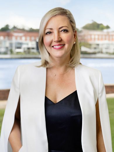 Ivana Reich - Real Estate Agent at Atlas by LJ Hooker Brisbane Inner South