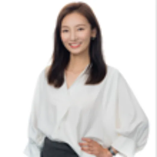 Ivy Han - Real Estate Agent at MIC Homes - SOUTHPORT
