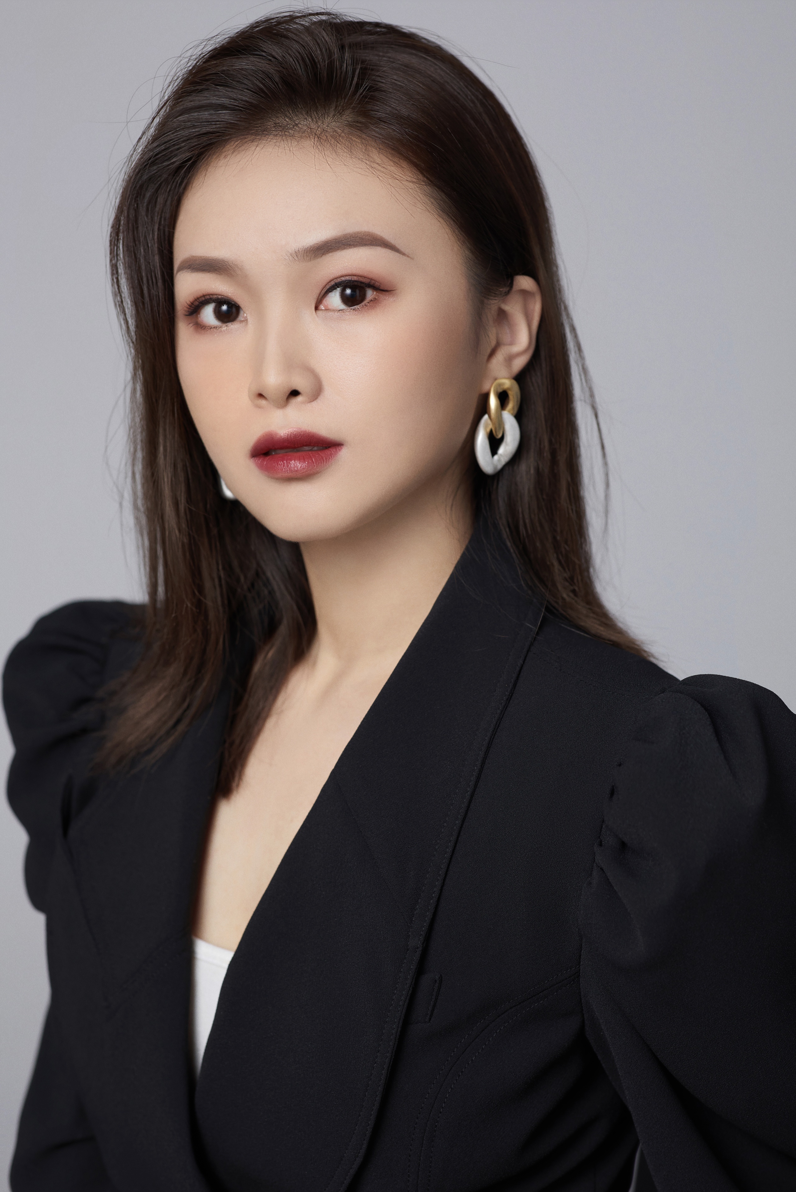 Ivy Lyu Real Estate Agent