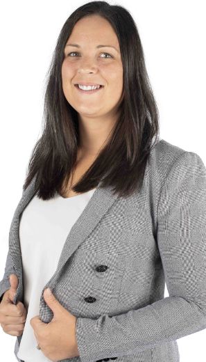 Jacinta Scott - Real Estate Agent at RISTIC REAL ESTATE -   