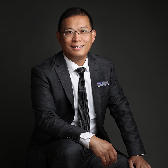 Jack (Jianjie)  Bi - Real Estate Agent