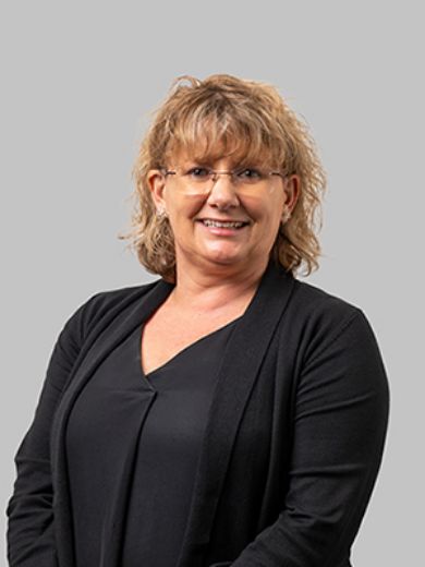 Jackie Hawes - Real Estate Agent at The Agency - Team Bushby