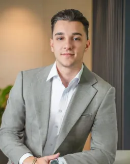 Jackson Passas - Real Estate Agent
