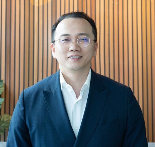 Jan Qi Zhou - Real Estate Agent at Stone Real Estate - WATERLOO