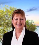 Jane Causton - Real Estate Agent From - Standout Property Pty Ltd - BONGAREE