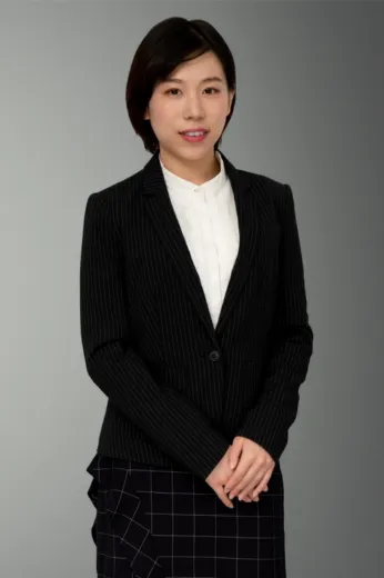 Jenny(Weixuan)  Li - Real Estate Agent at Real First - Real First Projects